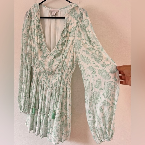 NWOT House of Harlow 1960 Mint Paisley White Smocked Ruffle Mini Dress Small - Picture 7 of 15